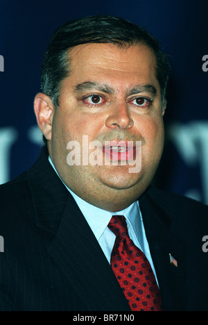 SPENCER ABRAHAM U.S. SECRETARY OF ENERGEY 8. Februar 2002 LOS ANGELES BEVERLY HILLS Stockfoto