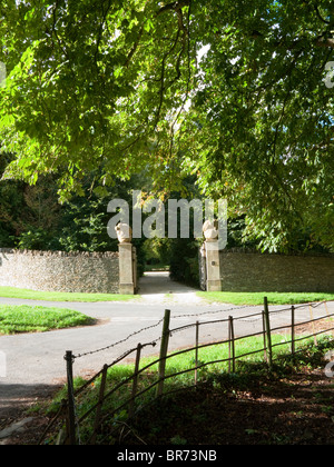 Asthall Manor, dem ehemaligen Zuhause von Deborah mitford Die dowager Herzogin von Devonshire, in der Nähe von swinbrook, Oxfordshire, England. Stockfoto