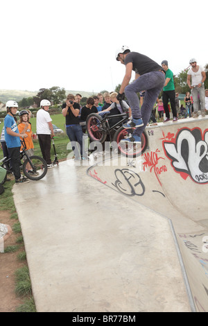 September 2010 - Aktion bei Cheddar Skate Jam Stockfoto