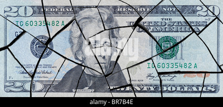 Amerikanische zwanzig Dollar Bill Konzept zur Darstellung einer Wirtschaftskrise geknackt Stockfoto