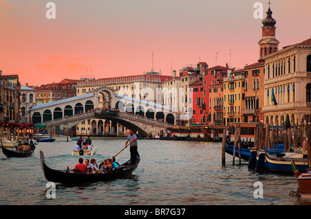 Venedig Canal Grande bei Sonnenuntergang Stockfoto