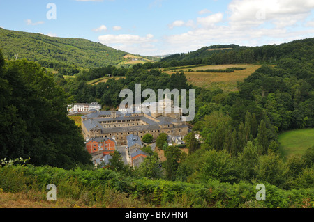 Das Benediktiner-Kloster von Samos (Abadia Benedictina de San Julian y Santa Basilisa) entlang des Camino de Santiago Stockfoto