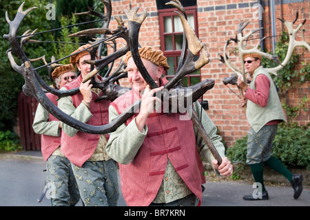 Der Abt Bromley Horn Dance, Staffordshire, England Stockfoto