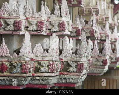 Detail des Wat Khun Samut Trawat in Ban Khun Samut Kinn, Pra Samut Chedi, Samut Prakan, Thailand. Stockfoto