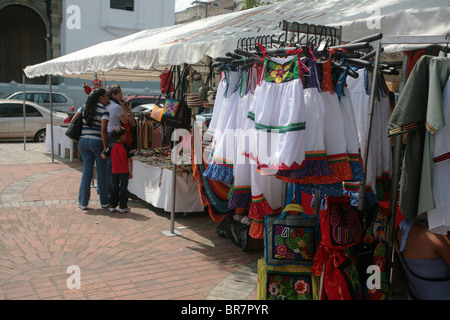 Markt am Plaza Catedral, Casco Antiguo, Panama City, Panama. Stockfoto