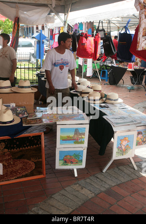 Markt am Plaza Catedral, Casco Antiguo, Panama City, Panama. Stockfoto