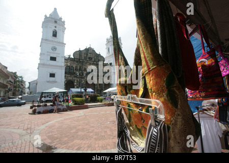 Markt am Plaza Catedral, Casco Antiguo, Panama City, Panama. Stockfoto