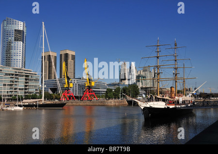 Corbeta Uruguay Segeln Dampfschiff Marinemuseum vertäut im Dock 4, Puerto Madero, Buenos Aires, Argentinien Stockfoto