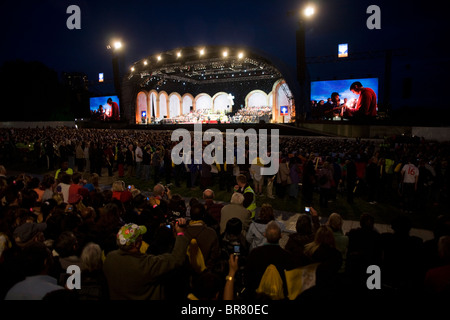 Papst Benedict XVI führt Masse bei der Hyde-Park-Rallye während seiner päpstlichen Tour von Großbritannien 2010 Stockfoto