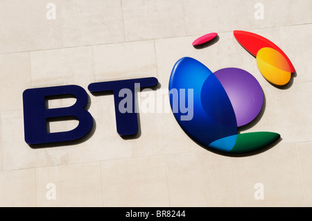 BT British Telecom Zeichen Logo Symbol, Newgate, Cheapside, London, England, Vereinigtes Königreich Stockfoto