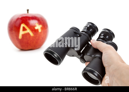 Ferngläser und Red Apple, Konzept der Bildung-Erfolg Stockfoto