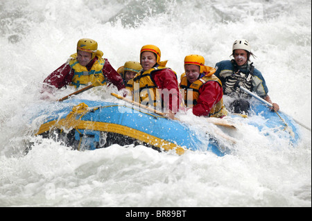 Wildwasser-rafting, Shotover River, Queenstown, Neuseeland. Stockfoto