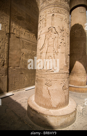 Bas-Relief-Zeichnungen im Tempel Kom Ombo in Oberägypten Stockfoto