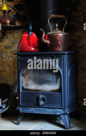 Kessel am Kaminofen. Somerset, UK August 2010 Stockfoto