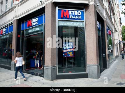 Neue Metro Bank, Holborn, London Stockfoto