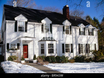 Haus im Schnee Stockfoto