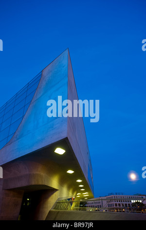 Deutschland, Niedersachsen, Wolfsburg. PHAENO Science Center. Stockfoto