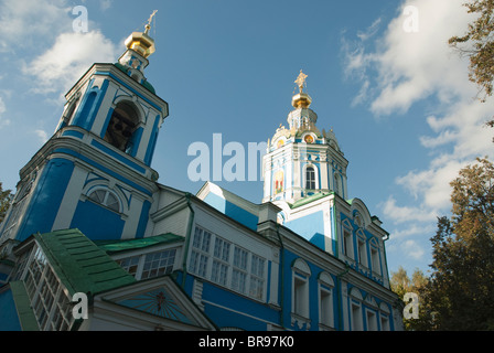 Russisch-orthodoxe Kirche des XVII in Nikolo-Arhangelskoe Dorf Stockfoto