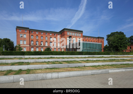 Landeshaus Mit Sitz des Landtages von Schleswig-Holstein in Kiel, Kieler Foerde, Ostsee, Schleswig-Holstein Stockfoto