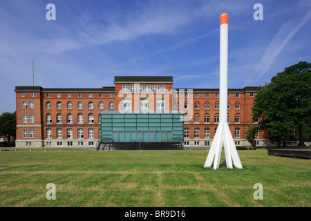 Landeshaus Mit Sitz des Landtages von Schleswig-Holstein in Kiel, Kieler Foerde, Ostsee, Schleswig-Holstein Stockfoto