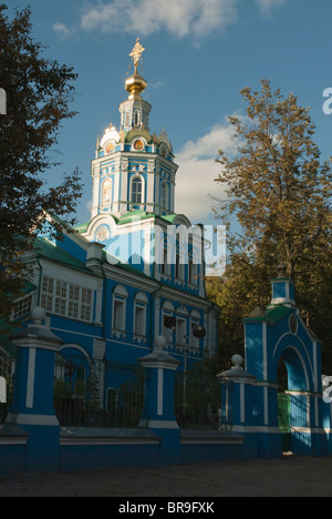 Russisch-orthodoxe Kirche des XVII in Nikolo-Arhangelskoe Dorf Stockfoto