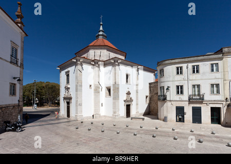 Nossa Senhora da Piedade Kirche. 17. Jahrhundert Manierismus Kirche in Santarém, Portugal Stockfoto