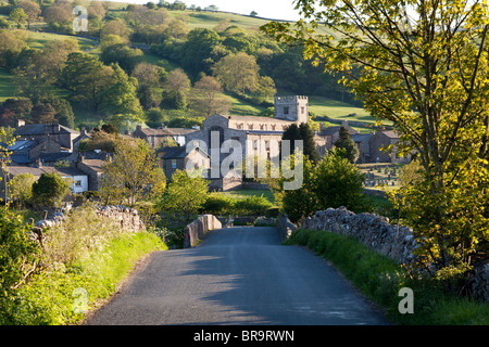 Abendlicht in Dentdale im Yorkshire Dales National Park im Dorf Dent, Cumbria UK Stockfoto