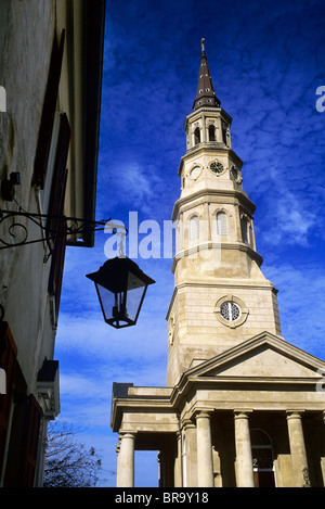 ST. PHILIPS BISCHÖFLICHE KIRCHE ERBAUT 1838 CHARLESTON, SC, USA Stockfoto