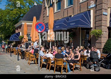 Außen van Bleiswijk Enkhuizen Niederlande Bar Pub Pflaster Restaurant Cafe
