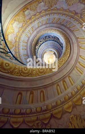 Österreich, Wachau Valley, Melk. 900 Jahre alte barocke Melk Abby (aka Benediktinerstift). Wendeltreppe. Stockfoto