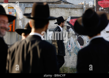 Orthodoxe Juden in Bnei Brak, Israel, Naher Osten Stockfoto