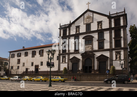 Igreja do Colegio, Praca Municipio, Funchal, Madeira, Portugal, Europa Stockfoto