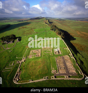 Luftbild des römischen Kastells Housesteads von Vercovicium, ein Auxiliarkastell am Hadrianswall, UNESCO, Northumberland, England, UK Stockfoto