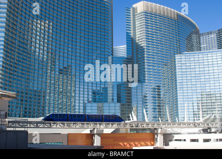 Einschienenbahn durchlaufen City Center, Las Vegas, Nevada, Vereinigte Staaten von Amerika, Nordamerika Stockfoto