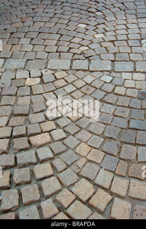 Norwegen, Hordaland, Bergen. Zweitgrößte Stadt Norwegens. Die historischen Viertel Bryggen, UNESCO. Straßen mit Kopfsteinpflaster. Stockfoto