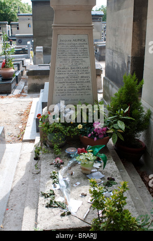 Grab von Charles Baudelaire, Friedhof Montparnasse, Paris, Frankreich Stockfoto