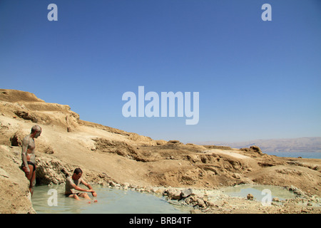 Das Tote Meer, der heiße Frühling bei Nahal Kedem Stockfoto