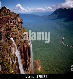 Angel Falls und Mount Auyantepui, Blick auf das Churun Schlucht und Churun River, Tepuis, Venezuela Stockfoto