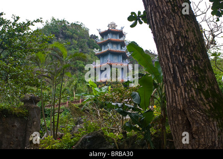 Pagode auf Marble Mountain, in der Nähe von Danang, Vietnam, Indochina, Südostasien, Asien Stockfoto