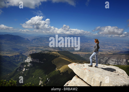 Blick über die Abruzzen von der Blockhaus in der Nähe von Chieti, Italien. Stockfoto