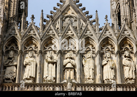 Westfassade des Reims Kathedrale, UNESCO-Weltkulturerbe, Reims, Marne, Frankreich Stockfoto