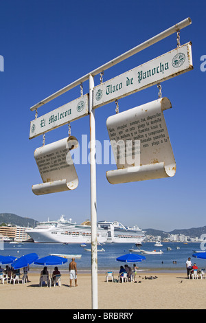 Tlacopanocha Strand in Altstadt Acapulco, Bundesstaat Guerrero, Mexiko Stockfoto