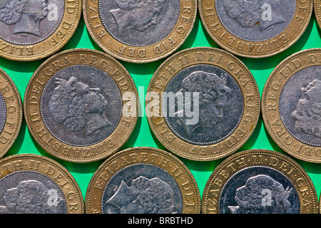 Zwei Pfund Münzen von oben gezeigt Stockfoto