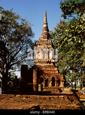 Chedi errichtet im Jahre 1275, Wat Pa Sak, Chiang Saen, Thailand Stockfoto