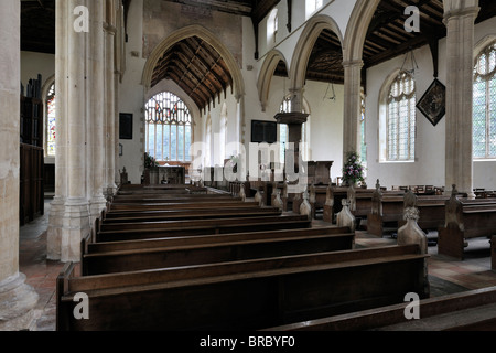 Das wunderbare Interieur der mittelalterlichen Kirche St. Peter und St. Paul, Salle, Norfolk, England Stockfoto