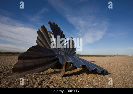 Jakobsmuschel-Skulptur von Maggi Hambling, Aldeburgh, Suffolk, England, UK Stockfoto