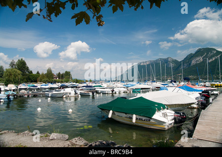 Hafen von St. Jorioz am Lac d ' Annecy Stockfoto