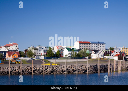 Häuser am Hafen von Reykjavik Island. Stockfoto