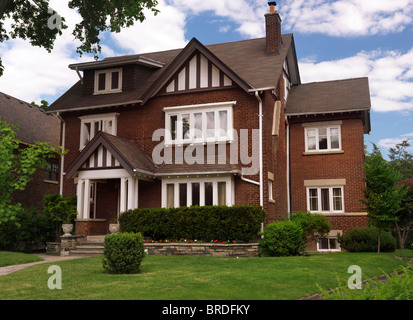 Schönes großes Haus in Toronto, Ontario, Kanada Sommer malerische. Stockfoto