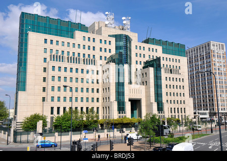 MI6 Building, London, Großbritannien 'Vauxhall Cross', UK Stockfoto